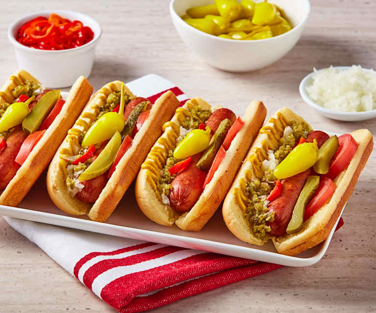 Luke’s Hot Dogs Chicago: The Definitive Guide (2024)