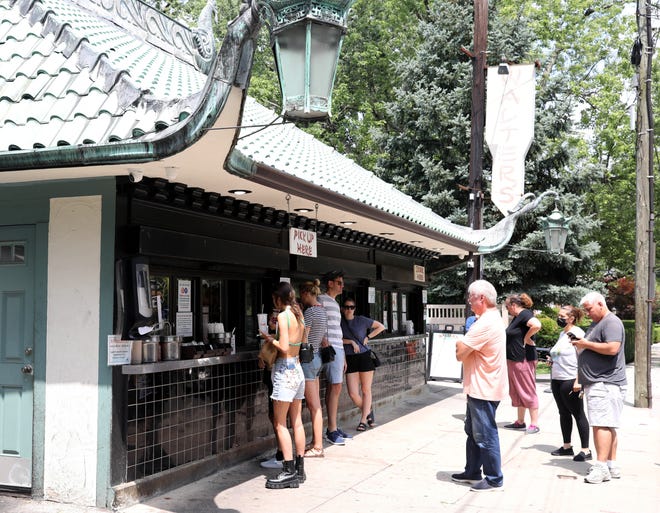 Walter’s Hot Dog: An Expert’s Guide to Westchester’s Culinary Icon