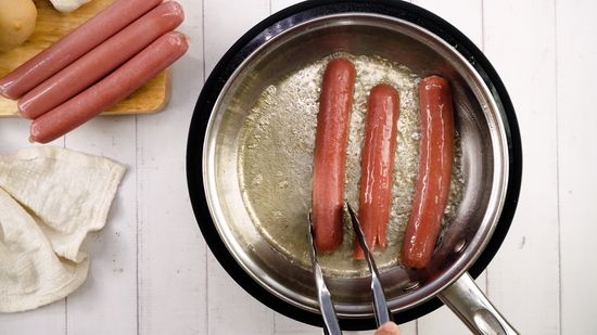 Perfect Pressure Cooker Hot Dogs: Juicy, Fast & Easy!