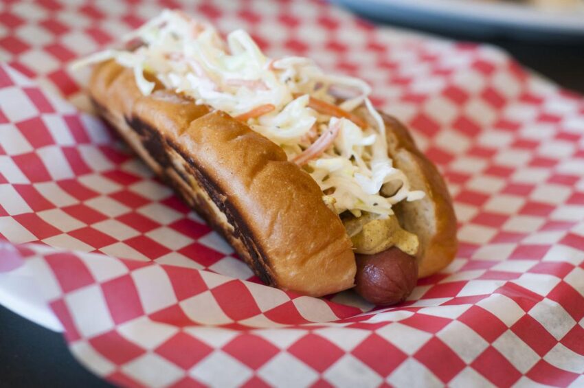 Best Hot Dogs in Kansas City: A Definitive Guide (2024)