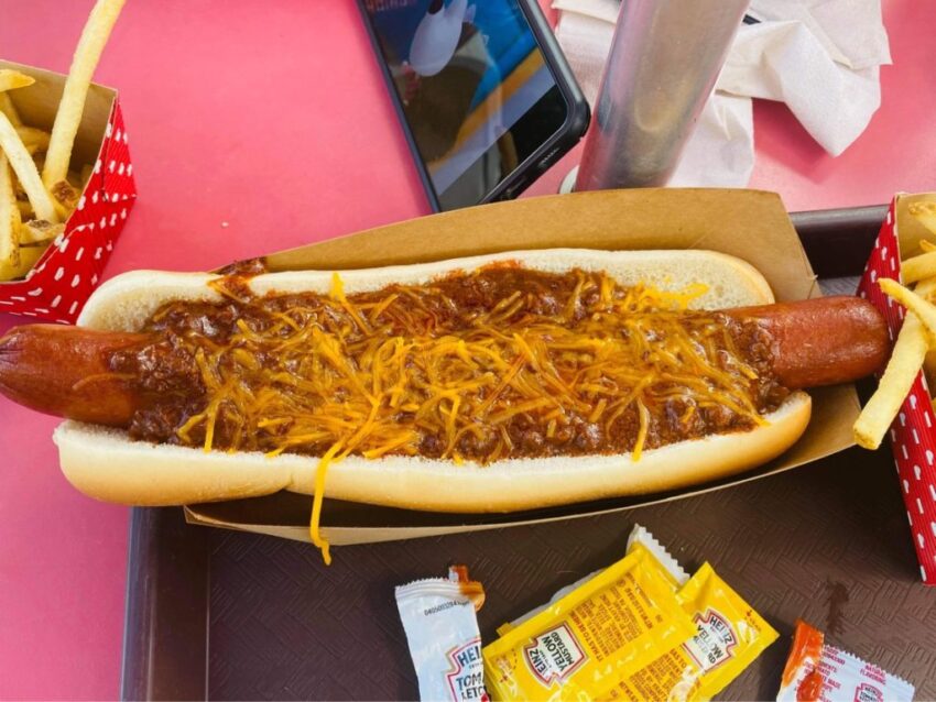 Disneyland Hot Dog Guide: Best Bites, Secret Spots & Expert Tips