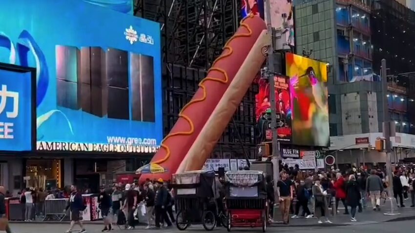 Giant Appetite? The Ultimate Guide to the 6 Foot Hot Dog