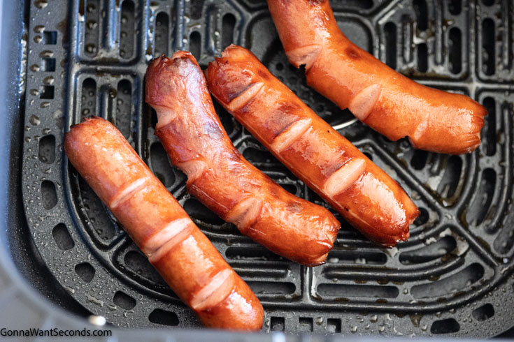 Perfect Hot Dogs: Air Fryer Time & Temperature Guide