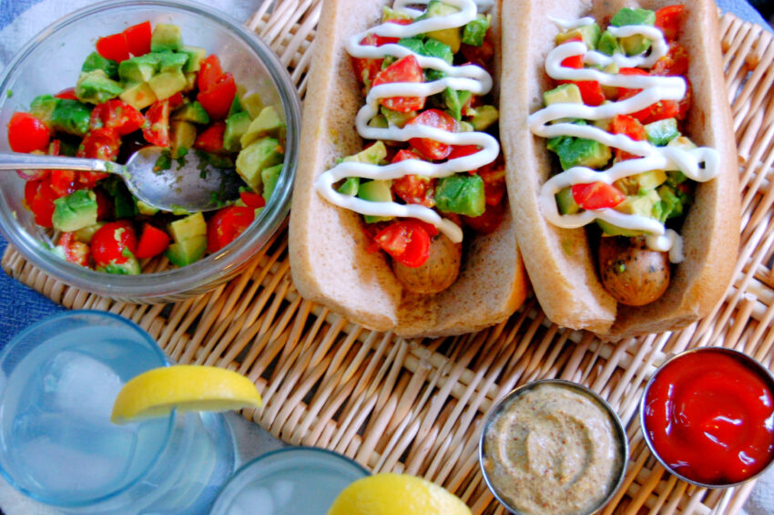 Completo Hot Dog: The Ultimate Guide to Chile’s Iconic Street Food