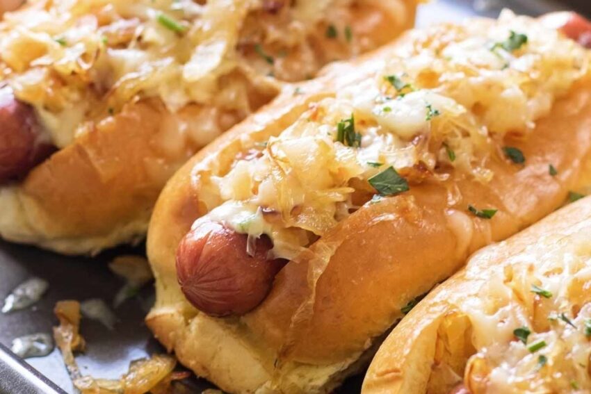 Onions on Hot Dogs: The Ultimate Guide to Flavor, Toppings & More!