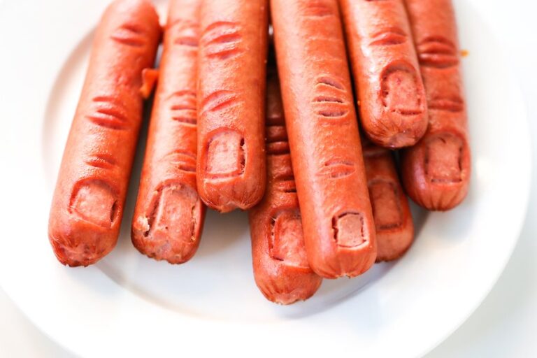 Halloween Food Hot Dog Fingers: Spooky Treats & Creepy Eats!