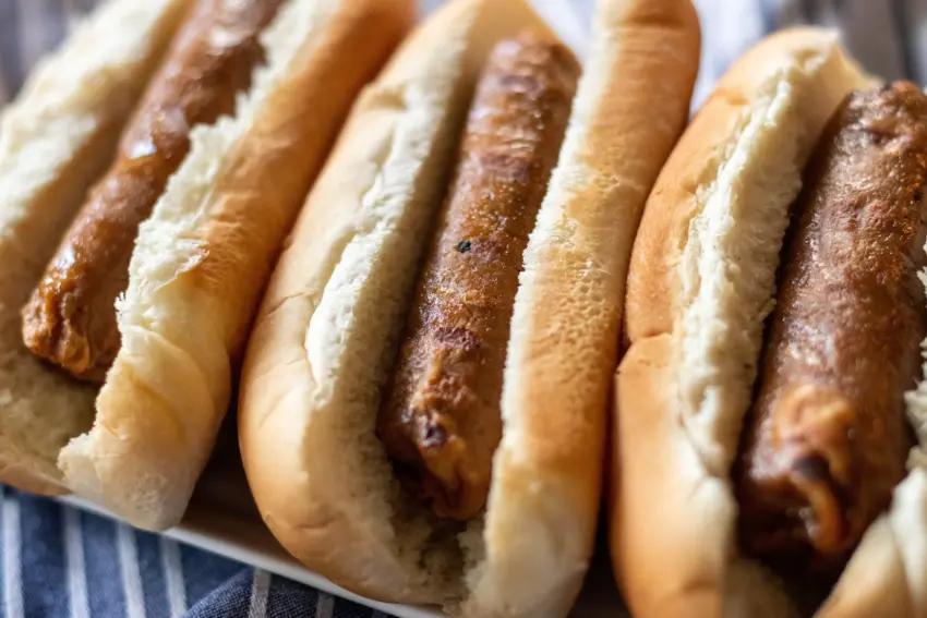 Canned Vegetarian Hot Dogs: The Ultimate Guide (2024)