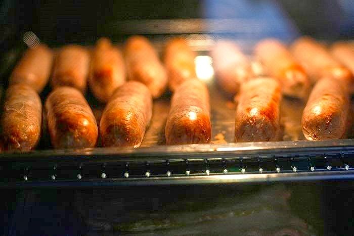 Oven-Baked Perfection: The Ultimate Guide to Cooking Hot Dogs in Your Oven