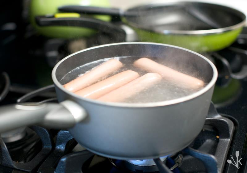 Boil or Grill Hot Dogs? The ULTIMATE Expert Guide (2024)