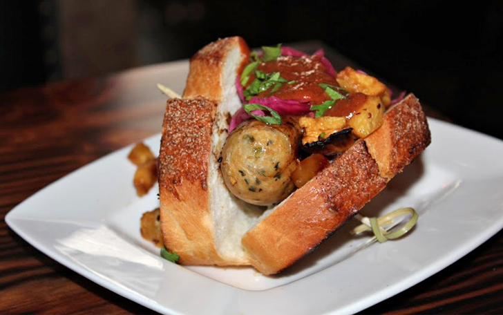 Beyond the Bun: The Ultimate Guide to Hot Dog Alternatives