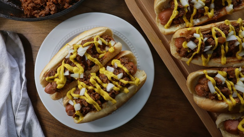 Hot Dog Island: Your Comprehensive Guide to the Ultimate Culinary Escape