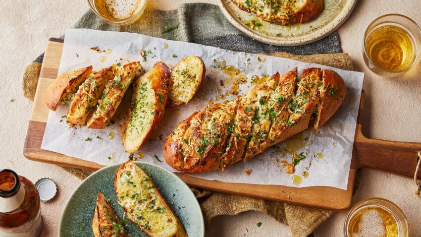 Hot Dog Garlic Bread: The Ultimate Guide to Deliciousness
