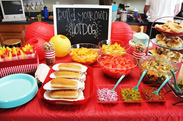 Ultimate Birthday Party Hot Dog Bar: Ideas, Toppings & More!