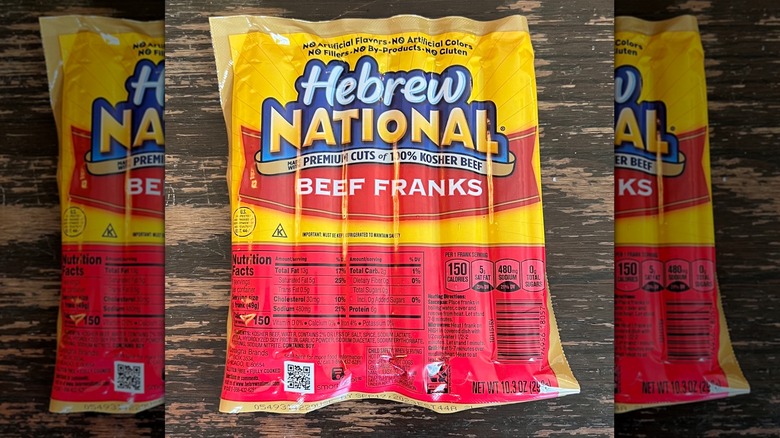 Hebrew National Hot Dogs: The Definitive Guide (2024)