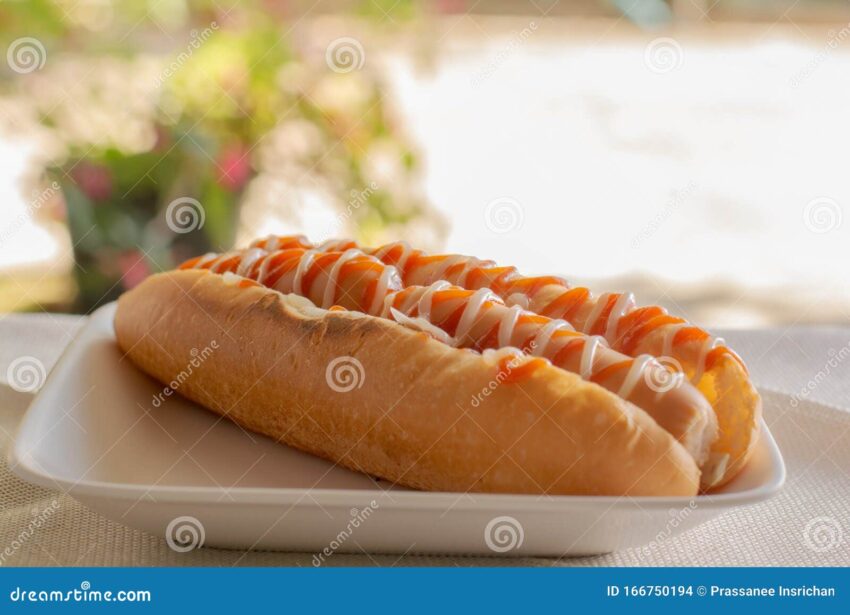 Mayonnaise on Hot Dog: A Culinary Crime or Genius Gastronomy?