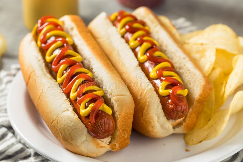 Hungarian Hot Dog: The Spicy Sausage Sensation You Need to Know