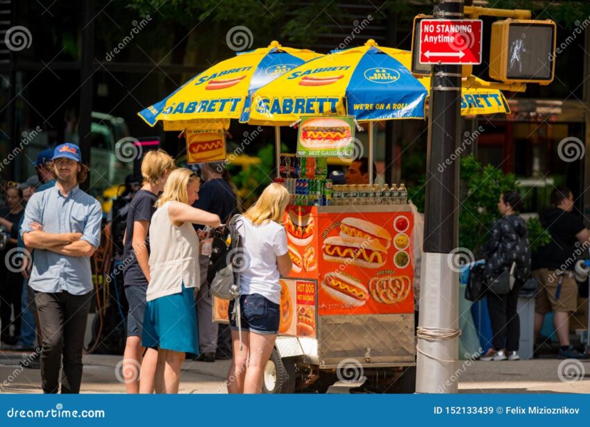 NYC’s Best Hot Dog Stands: A Definitive Guide (2024)