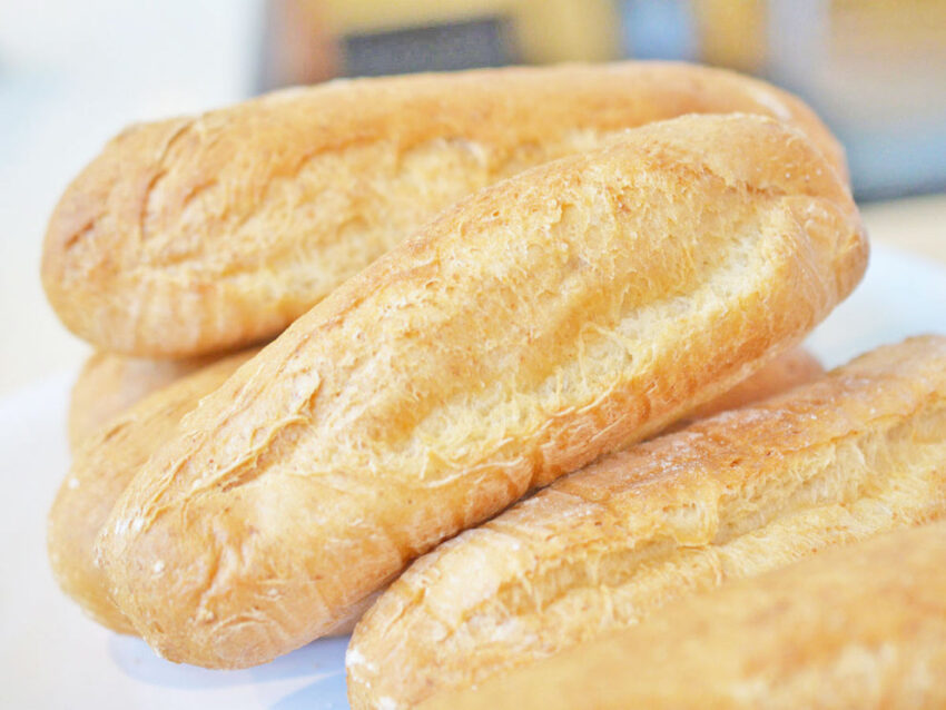 Best Artisan Hot Dog Buns: Expert Review & Ultimate Guide