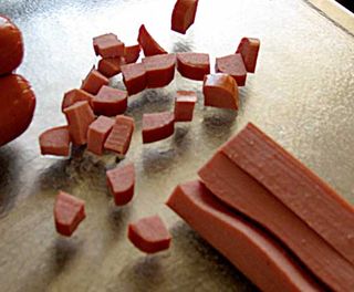 Hot Dog Treats for Dogs: Expert Guide to Safe & Delicious Options