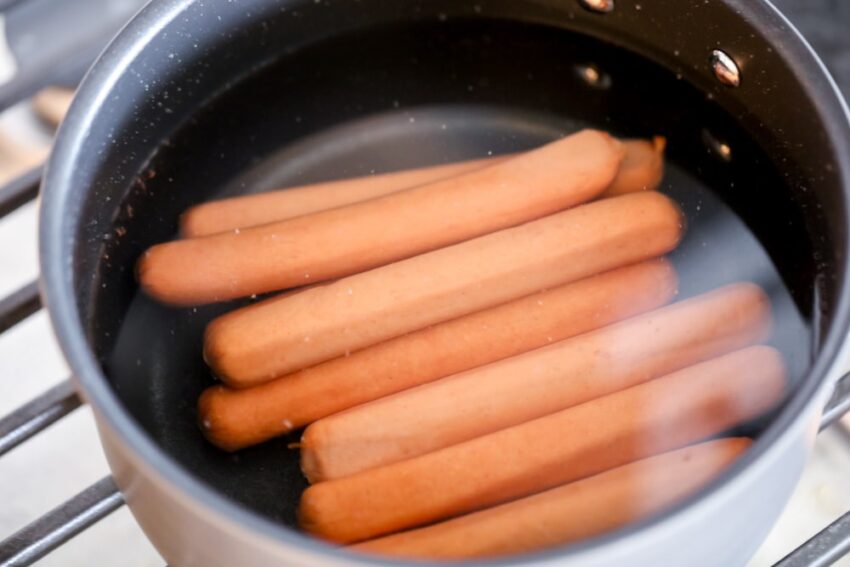 Boiling Hot Dogs Perfectly: The Definitive Guide