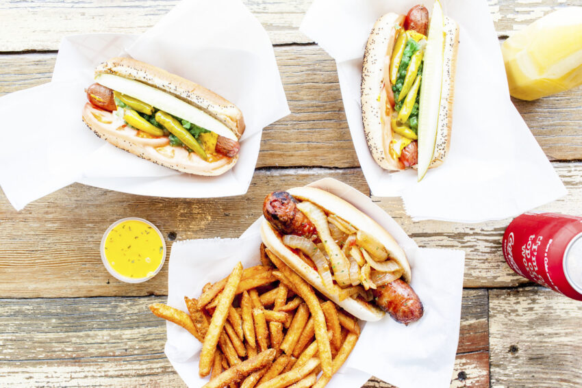 Chicago’s Best Hot Dog: A Definitive Guide (2024)