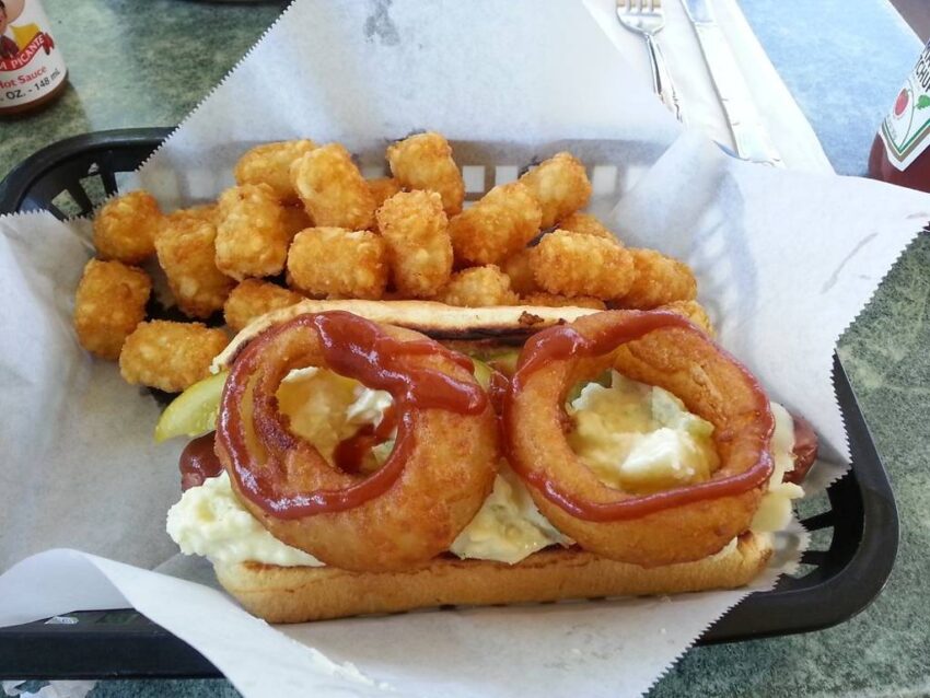 Best Hot Dogs Pasadena: A Definitive Guide to Pasadena’s Top Dogs!