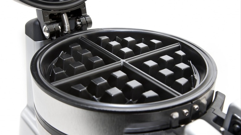 Hot Dog Waffle Iron: The Ultimate Guide to Waffled Dogs!