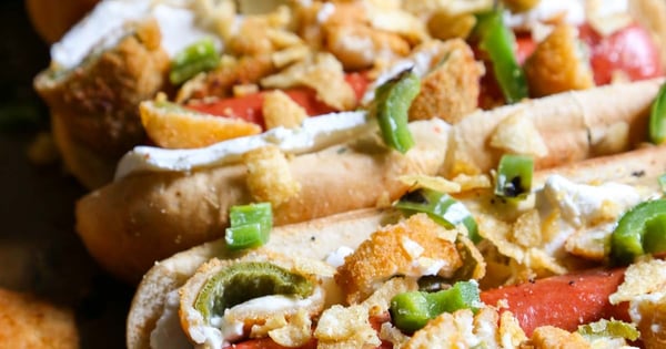 Jalapeño Popper Hot Dog: The Ultimate Guide (Recipe, Toppings & More!)