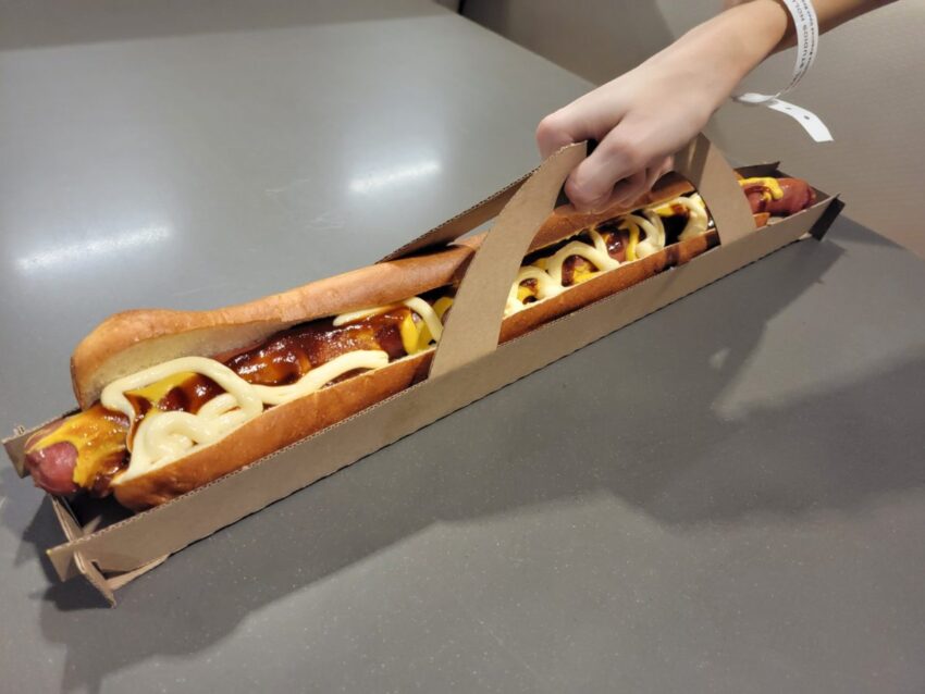 Giant Hot Dog: The Ultimate Guide to Size, Spoilage & Satisfaction