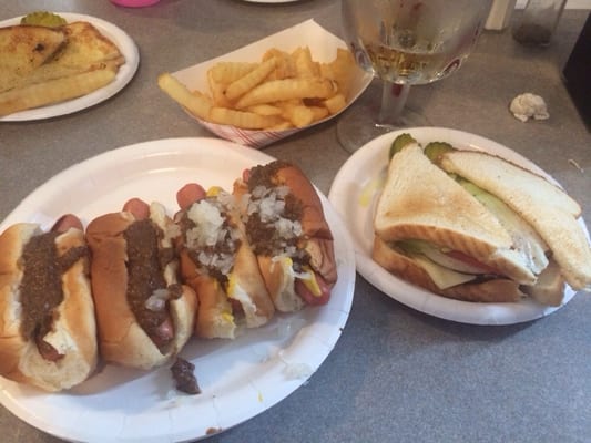 Teo’s Hot Dogs Pittsfield: Your Ultimate Guide to a Berkshire Classic