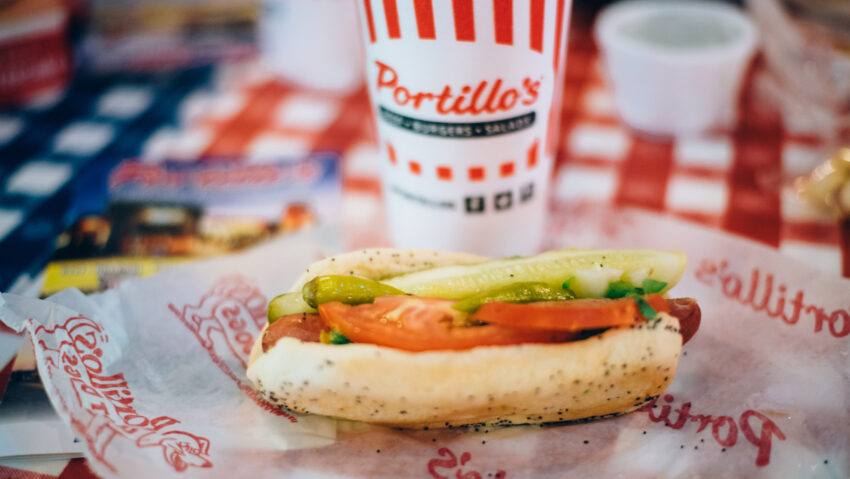 Portillo’s  Hot Dog: Is the Deal Real? (2024 Expert Guide)