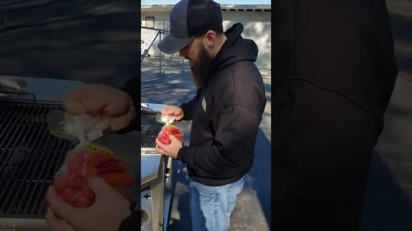 Bright Leaf Hot Dog: NC’s Iconic Red Hot, Explained by Experts