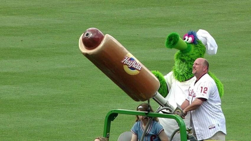 Hot Dog Gun: The Ultimate Guide to Precision Sausage Delivery (2024)