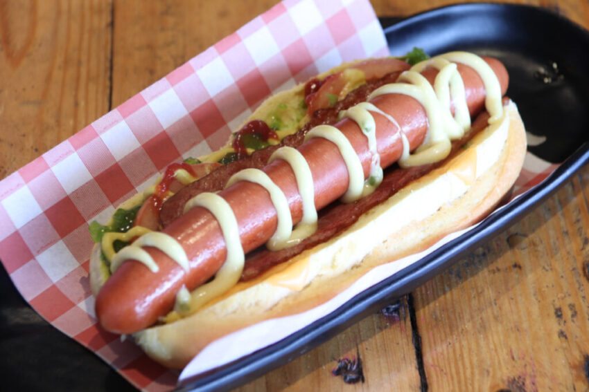 The Ultimate Guide to the Best Hot Dogs in New York City (2024)