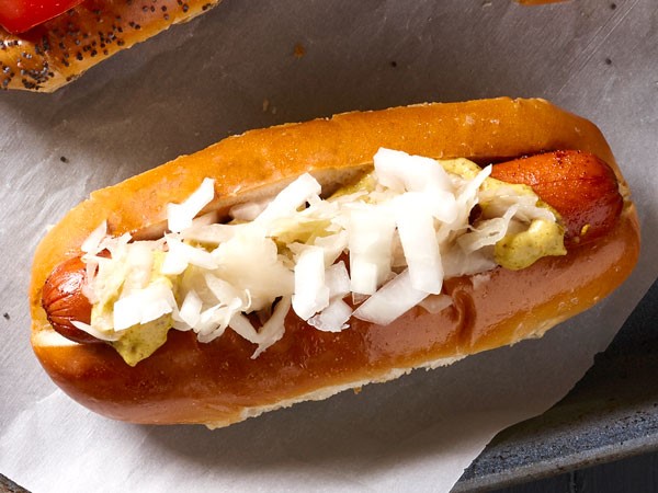 NY Hot Dog: A Definitive Guide to the Iconic New York Street Food