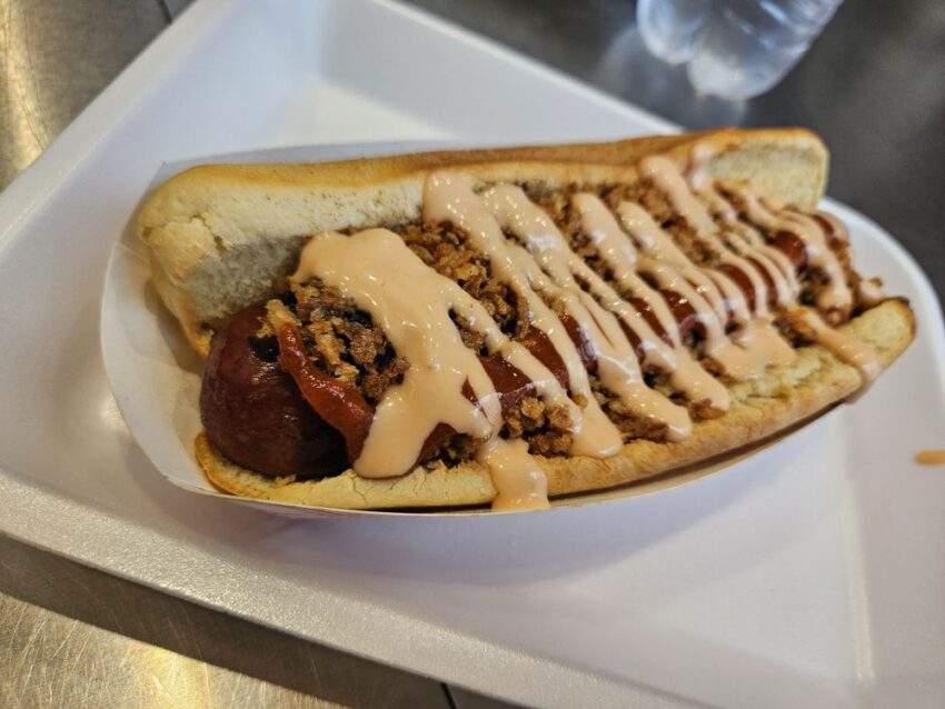 YoYo’s Hot Dogs Austin: The Definitive Guide to South Congress’s Culinary Gem