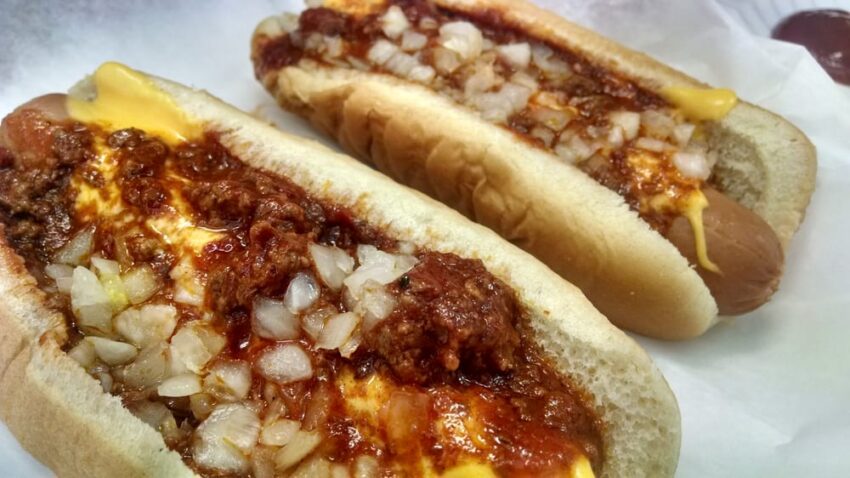 Arbetter’s Hot Dogs Reviews: The Definitive Guide (2024)
