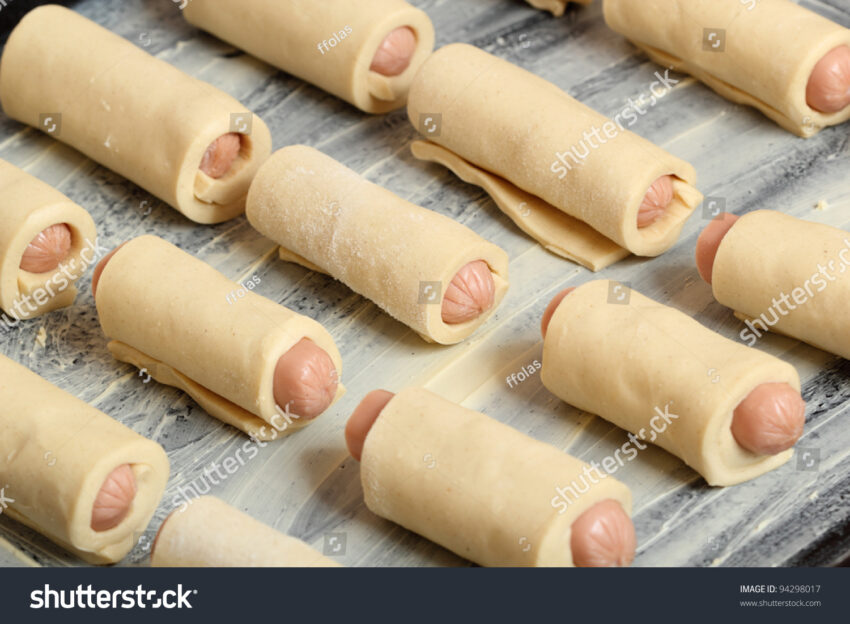 Baking a Hot Dog: The Expert’s Guide to Oven-Baked Perfection