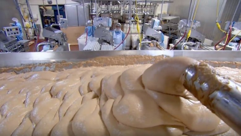 How Is Hot Dog Made? From Start to Finish: An Expert Guide