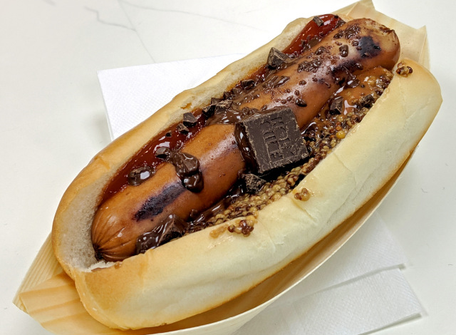 Chocolate Hot Dogs: The Ultimate Guide to This Controversial Treat