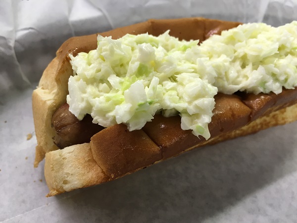 Best Hot Dogs in Knoxville: A Definitive Guide (2024)