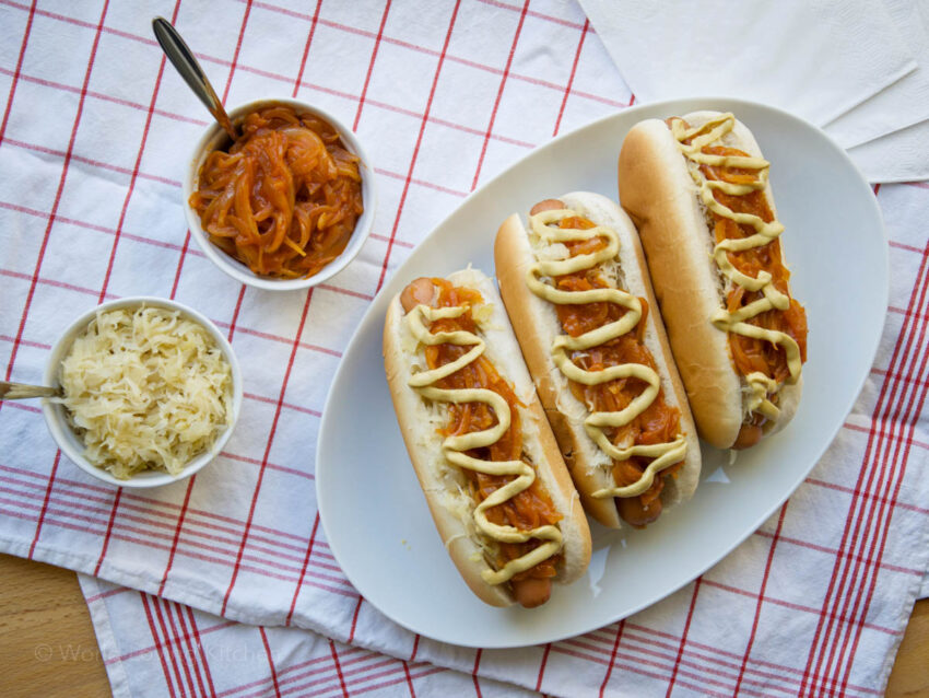Best NY Style Hot Dogs: Authentic Recipe, Toppings & Where to Find Them