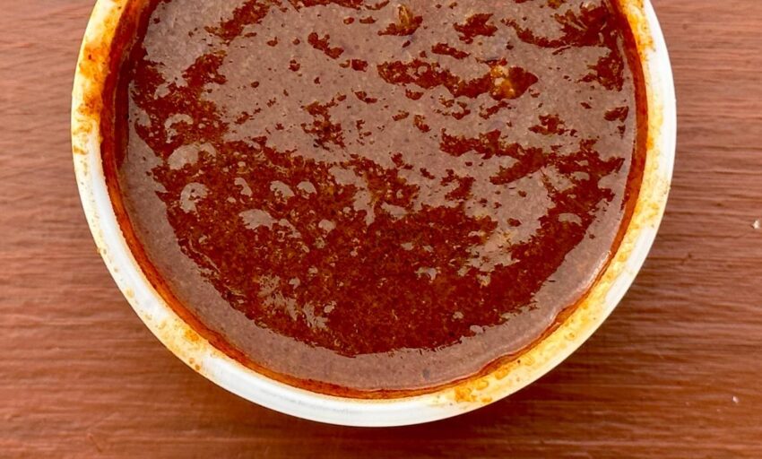 Gus’s Hot Dog Sauce: The Definitive Guide to Flavor, History, & Recipes