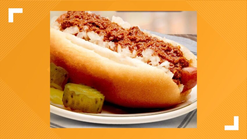 Tony Packo Hot Dog: An Expert’s Guide to Toledo’s Culinary Icon