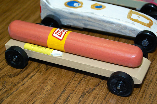 Hot Dog Pinewood Derby Car: Build the Ultimate Wiener Winner!