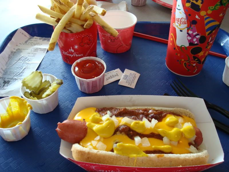 Ray’s Hot Dogs: The Definitive Guide to Chicago’s Iconic Street Food