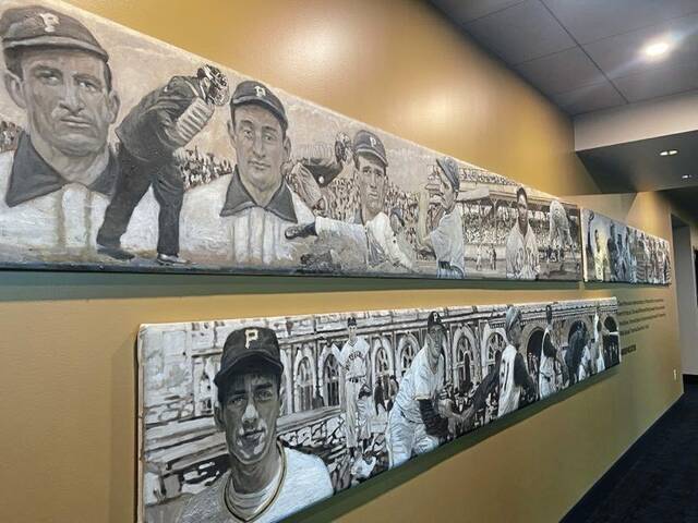 Renegade Hot Dog PNC Park: The Ultimate Fan’s Guide (2024)