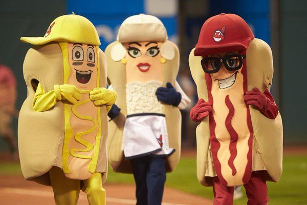 Hot Dogs & Baseball Teams: A Winning Combination!