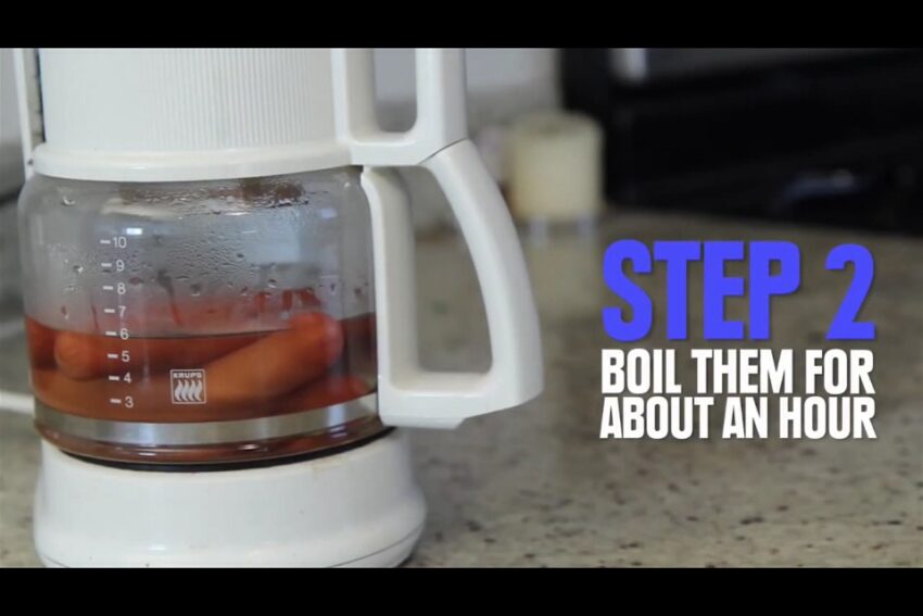 Hot Dogs in a Coffee Pot: A Surprisingly Delicious Culinary Hack?