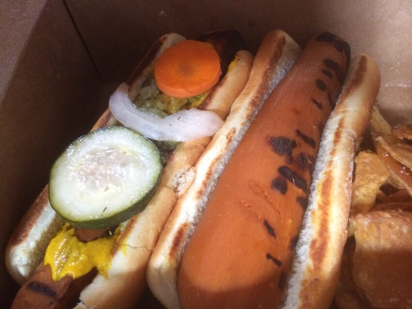 Santa Cruz Hot Dogs: Your Ultimate Guide to the Best Dogs in Town!